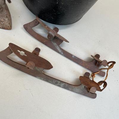 Antique Cast Iron & metal ware