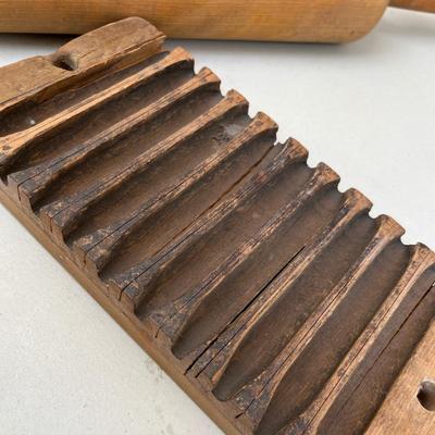 Rolling pin & cigar mold