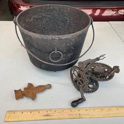 Antique Cast Iron lot