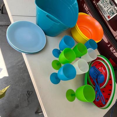 Plastic ware