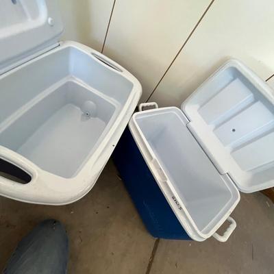 2 Coolers
