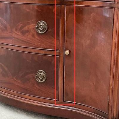 MORGANTON FURNITURE ~ Mahogany Breakfront China Cabinet ~*Read Details