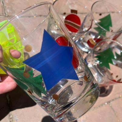 Holiday glasses