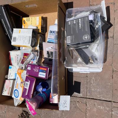 Box of assorted items