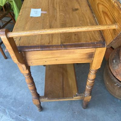 Primitive wash stand