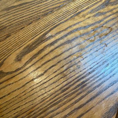 Drop leaf table