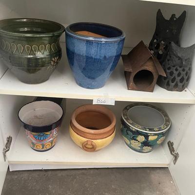 Very nice flower pots
