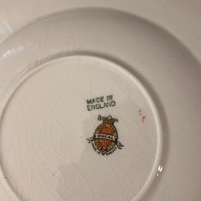 Hutschenreuther Czech Plates, Crown Ducal England China, and Gold Rim Glasses (LR-DZ)