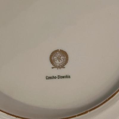 Hutschenreuther Czech Plates, Crown Ducal England China, and Gold Rim Glasses (LR-DZ)