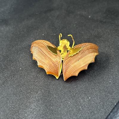 Gold tone vintage brown butterfly brooch