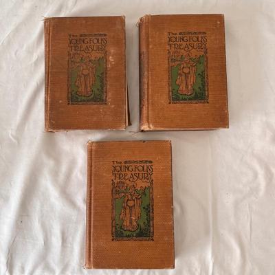 World’s Greatest Literature, The Young Folks Treasury, and Charles Dickens Books from The Early 1900’s (UB-DZ)