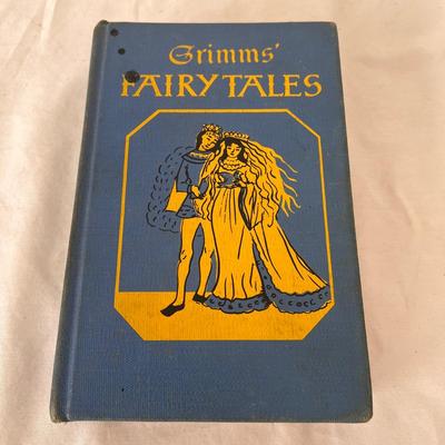 Antique Books Including A Christmas Carol, Brave Men, and 20,000 Leagues Under The Sea (UB-DZ)