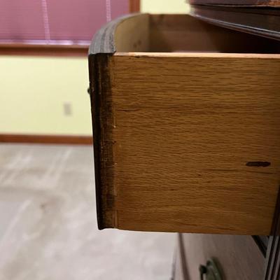 Mahogany Chest Of Drawers ~ *Read Details