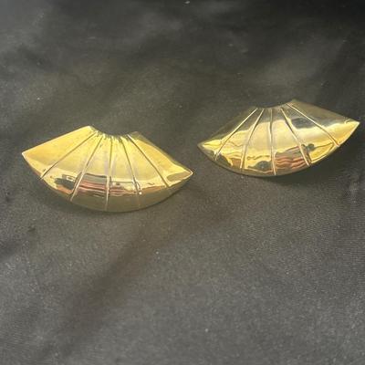 Napier gold tone clip on earrings