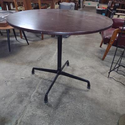 Herman Miller Wood Grain Veneer Table with Metal Base- Approx 35 3/4" in Diameter, 29" Tall