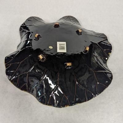 Approx 13 1/2" Glazed Ceramic Lily Pad