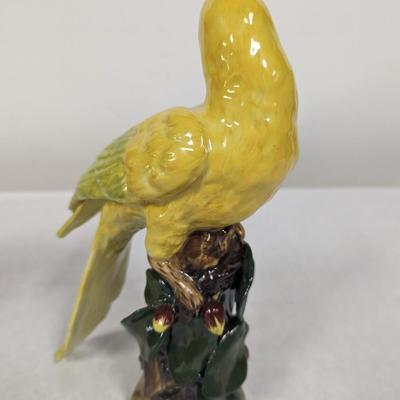 Jeanne Reed's Ltd. Porcelain Parrot Pair