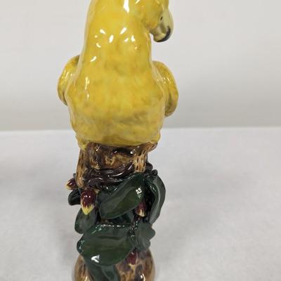 Jeanne Reed's Ltd. Porcelain Parrot Pair