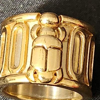 Cartier 18kt Gold Scarab Ring Size 5 1/2 50 16MM w box