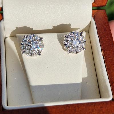 14Kt White Gold & Diamond Cluster Earrings