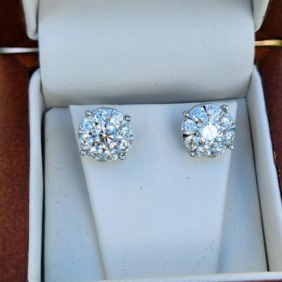 14Kt White Gold & Diamond Cluster Earrings