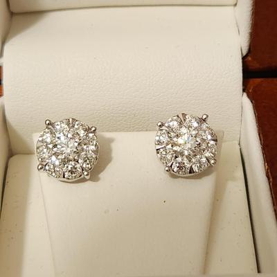 14Kt White Gold & Diamond Cluster Earrings