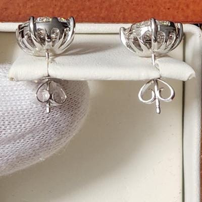 14Kt White Gold & Diamond Cluster Earrings