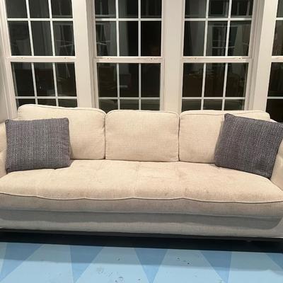 XL Cindy Crawford Couch w/ Throw Pillows