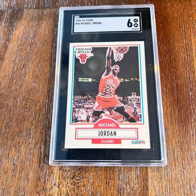 !990-91 Fleer Michael Jordan #26 Card