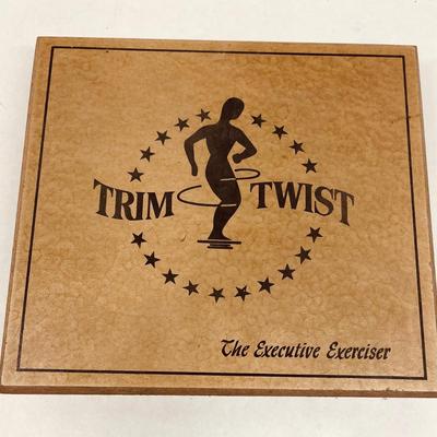 Vintage Trim Twist Executive Exerciser