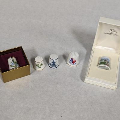 Collectors Thimbles Mosr Royal Grafton