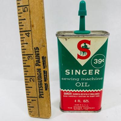 Vintage Singer Sewing Machine Oil Can