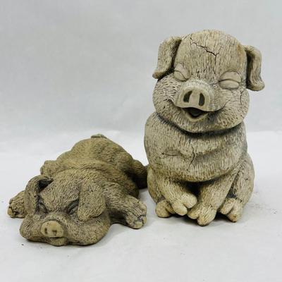 Concrete Pig Piggy Garden Statue Figurines
