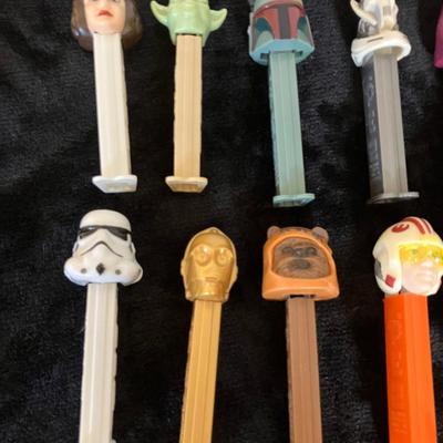 Vintage Star Wars Pez Lot with 16 Dispensers