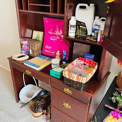 Lot 3: Games, Crafts, Desk & More