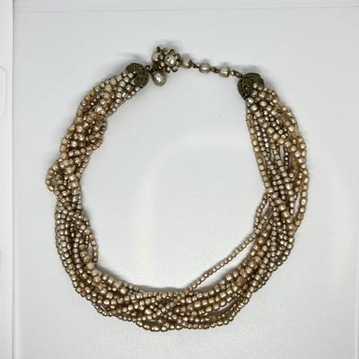 Lot Vintage Necklaces - Miriam Haskell, Aurora Borealis, Glass