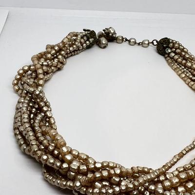 Lot Vintage Necklaces - Miriam Haskell, Aurora Borealis, Glass