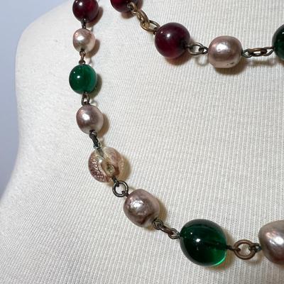 Lot Vintage Necklaces - Miriam Haskell, Aurora Borealis, Glass