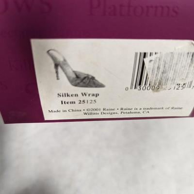 Just The Right Shoe Passion's Flame Silken Wrap Checkered Past With Boxes