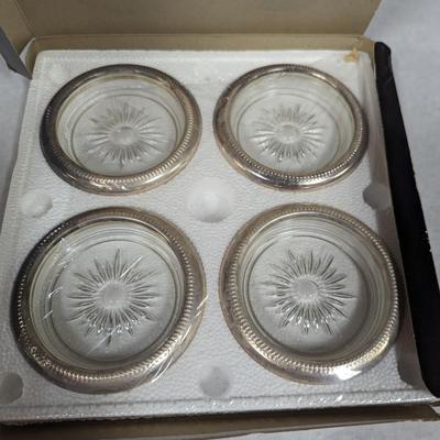 Leonard Casserole Dish & Coasters