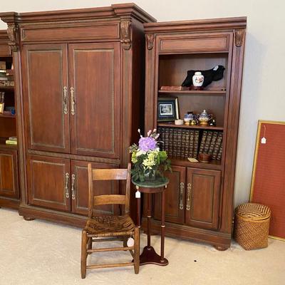 Lot 25: Entertainment Center & Shelves