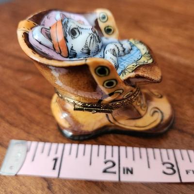 C.E. Limoges France Peint a al Main Cat in Boot trinket box