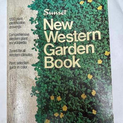 Lot of Garden Books: Seeds, Shrubs, Cactus, Annuals, Vegetables and Western Garden