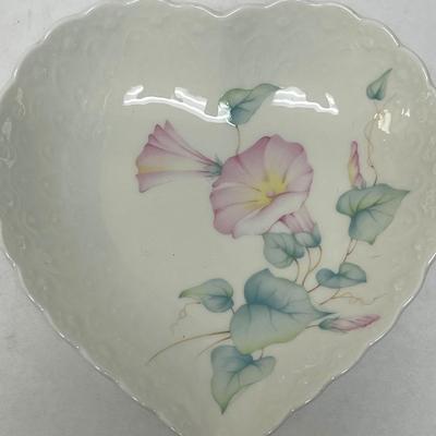 Mikasa Heart shaped Porcelain Dish