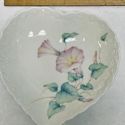 Mikasa Heart shaped Porcelain Dish