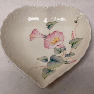 Mikasa Heart shaped Porcelain Dish
