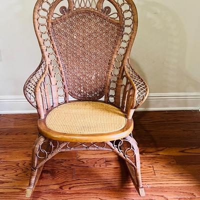 Antique Heywood Bros-Wakefield Rattan & Wicker Rocking Chair Read Measurements