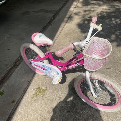 Girl’s bike - Joy-star Brand. 18”. Includes Basket. Tires are perfect. Excellent condition. Barely used.
