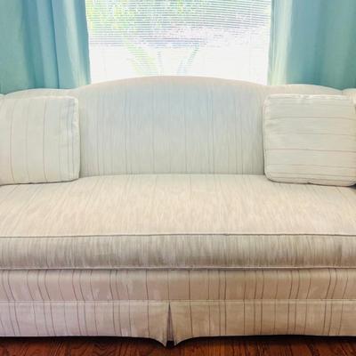 Den Couch ~ Read Details