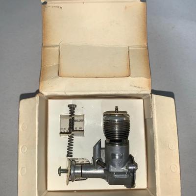Vintage Fox 07 RC Compact Stunt Engine